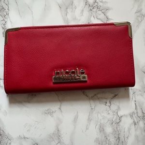 Nicole by Nicole Miller wallet. EUC